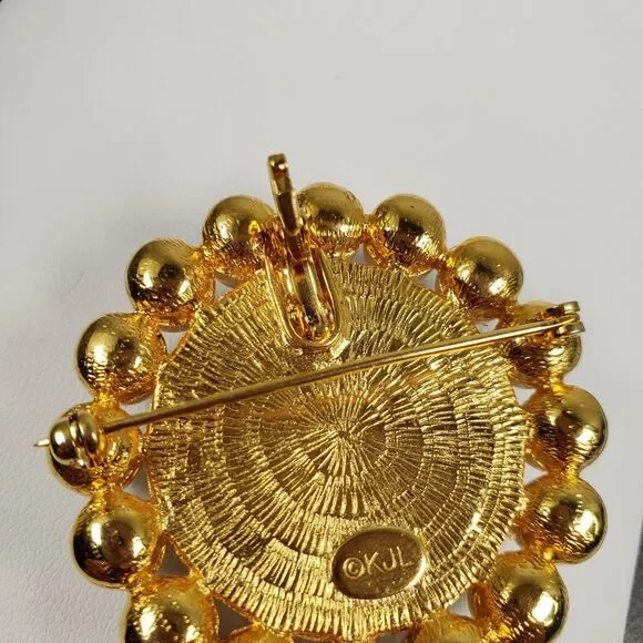 Vintage 1960's Kenneth Jay Lane Faux Pearl Gold Tone Circular Pendant Brooch Pin